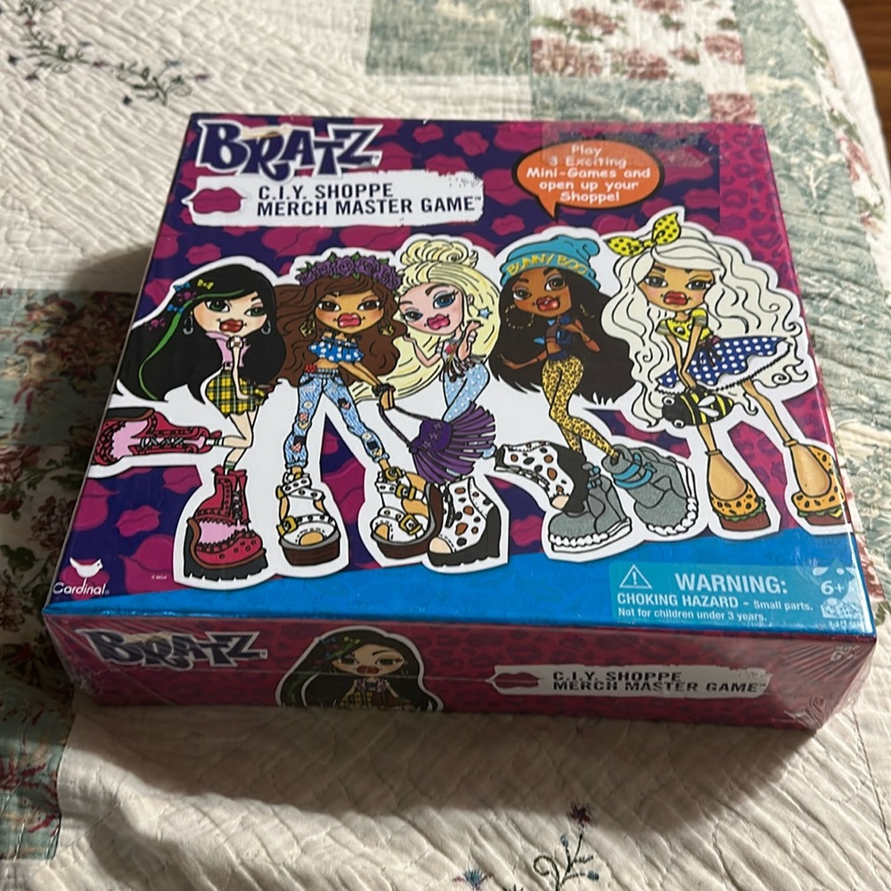 Bratz C.I.Y. Shoppe merch master game. New